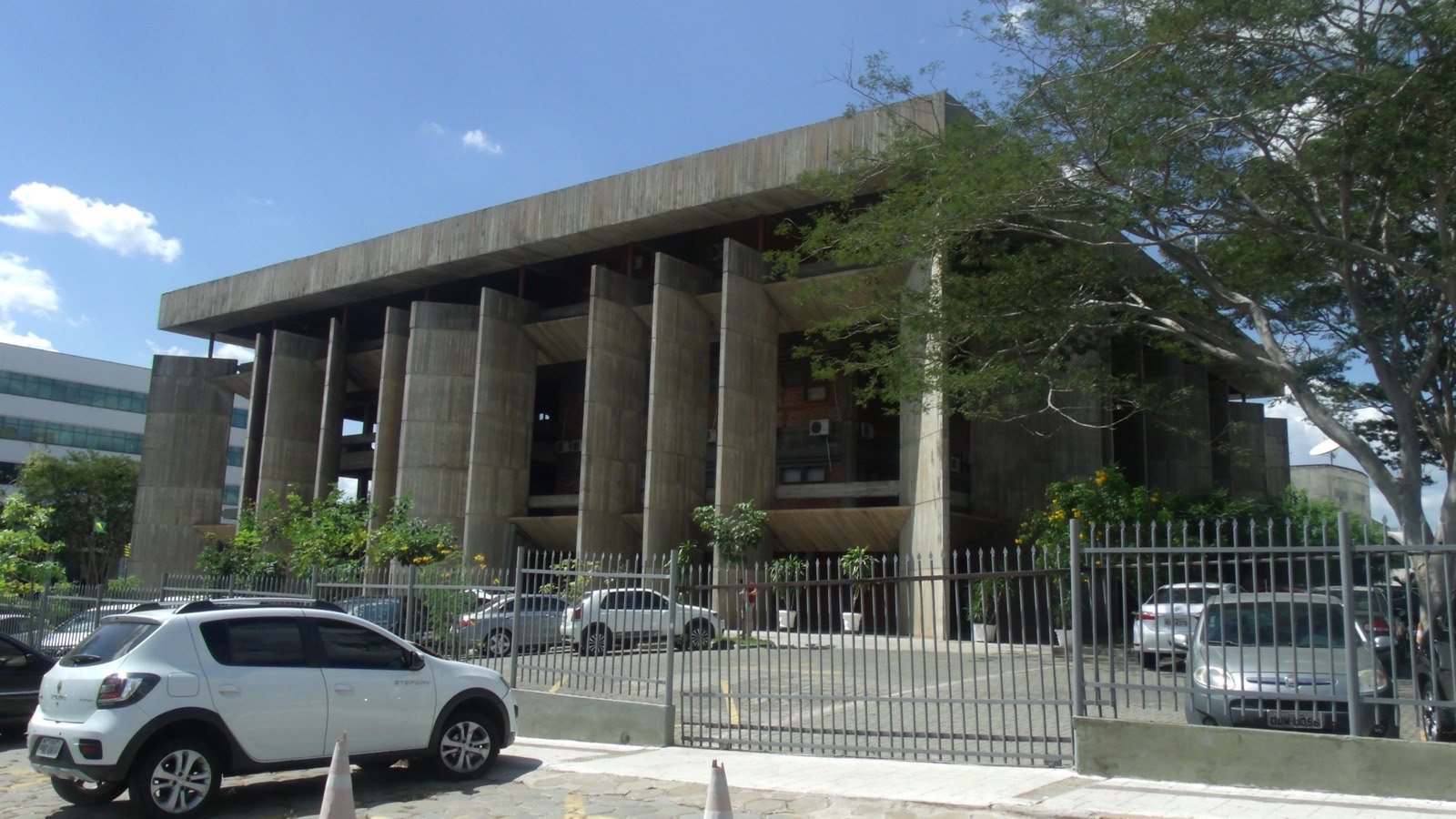 Palácio do Tribunal de Justiça do Piauí, sede do Programa Regularizar
